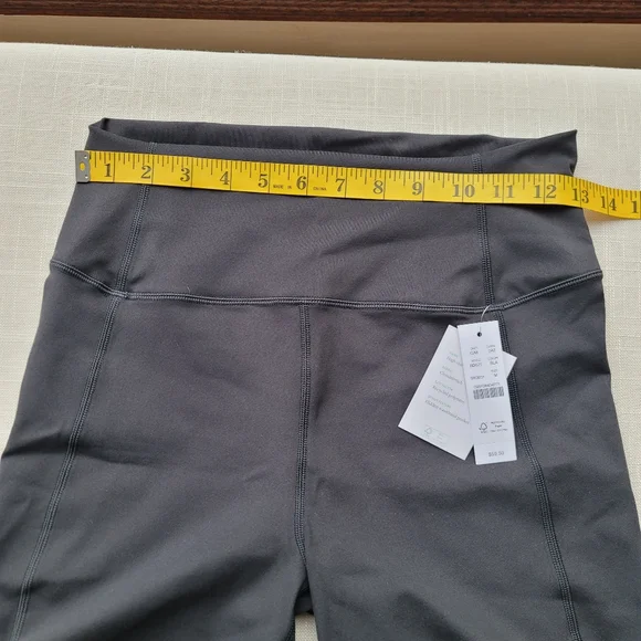 New! J.Crew Sz M Medium CloudStretch High-rise Bike Black Shorts Pocket NWT - Picture 4 of 11